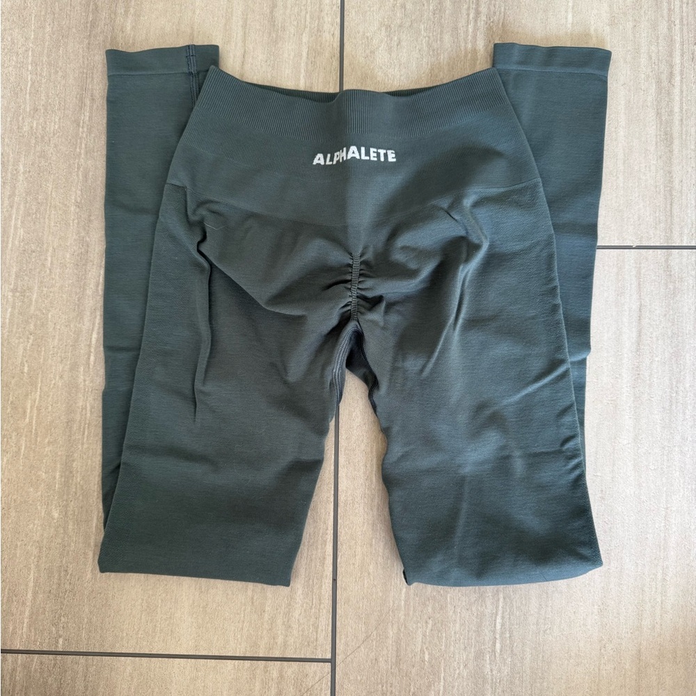 Alphalete Leggings